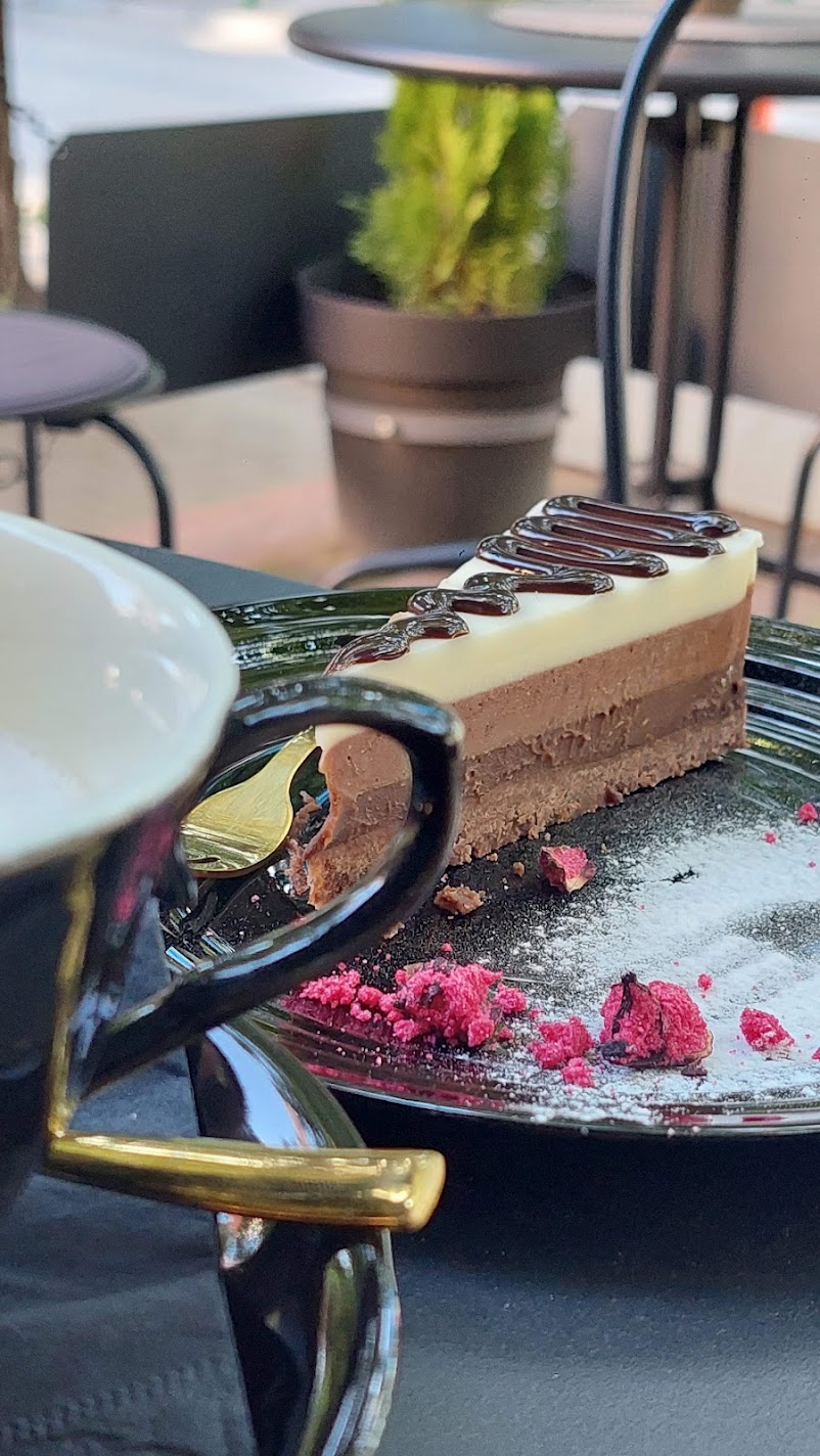 cheesecake in the background