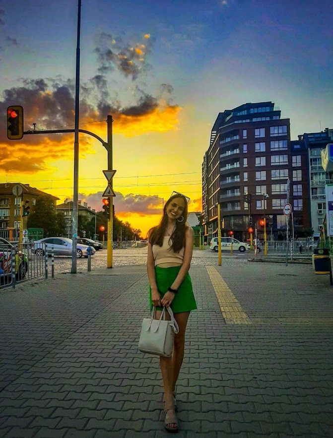 An elegant summer evening outfit ready for a night out in the city