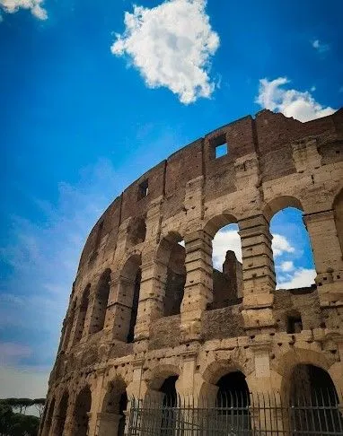 MAGICAL ROME – A PLACE WHERE AN ENTIRE NEW WORLD SPEAKS TO YOU!