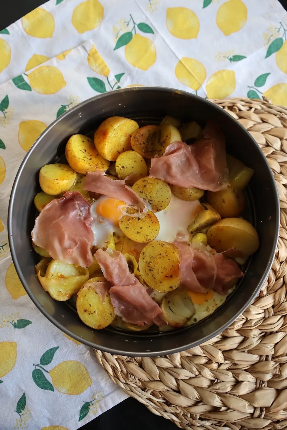 Baked Baby Potatoes with Prosciutto and Eggs